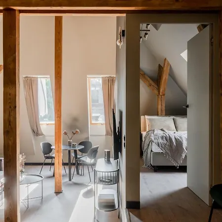 Sun & Snow Boutique Casino *